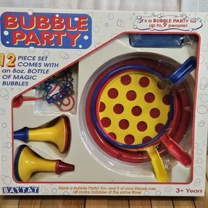 NIB - VINTAGE 1994 - BUBBLE PARTY - BY BATTAT - 12 PIECE SET